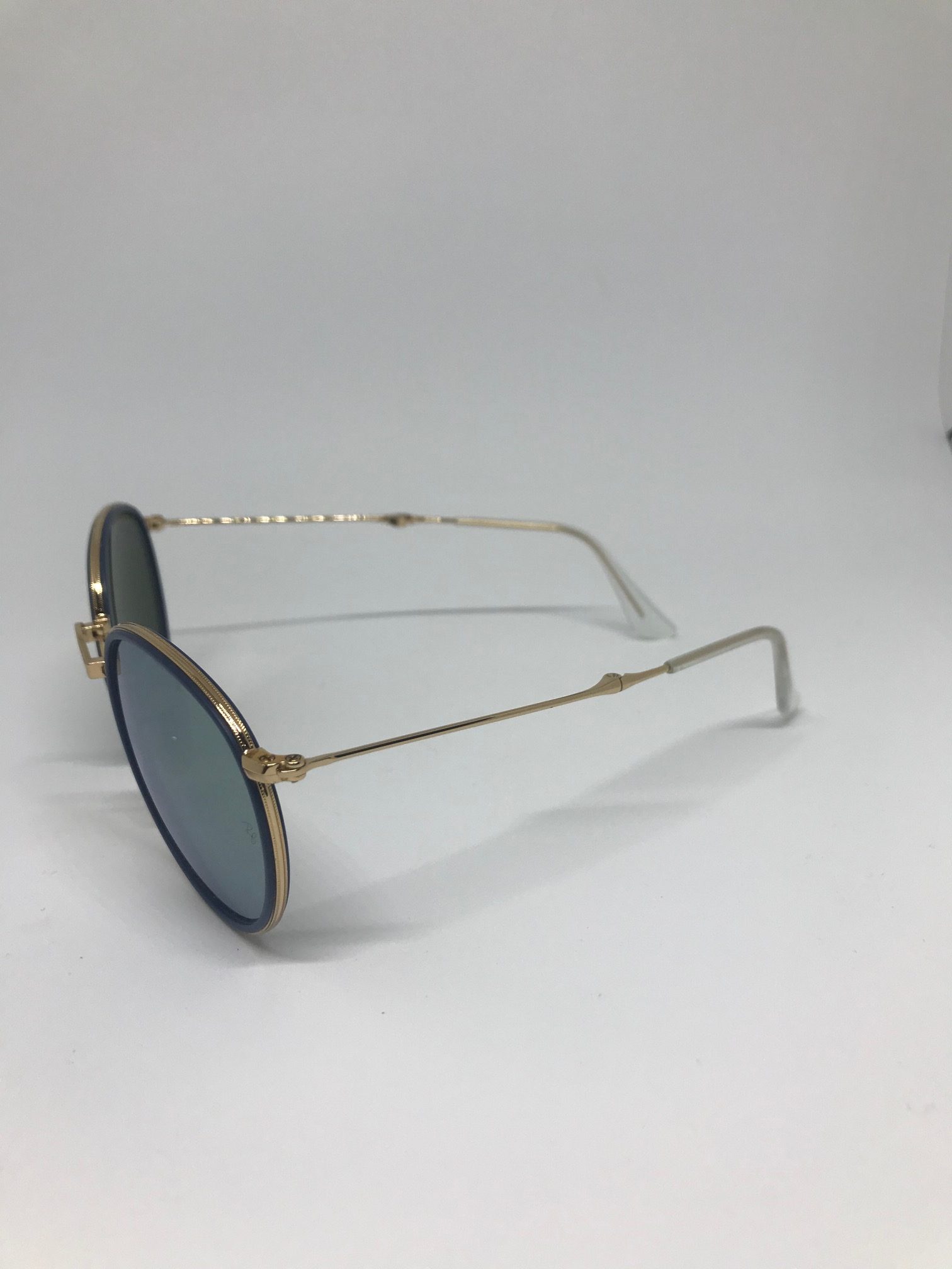 Ray Ban RB3517 Round Folding Sunglasses (C-0002AW) – framesXchange